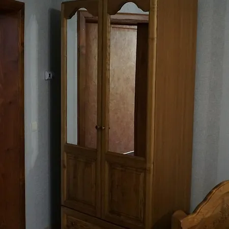 Pid Zamkom Hotel *